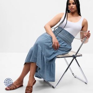 GAP Smocked Tiered Denim Midi Skirt with Washwell